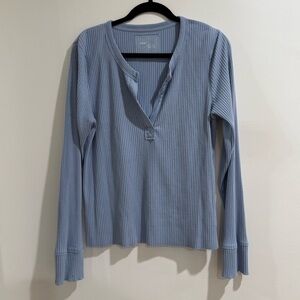Aerie long sleeve top